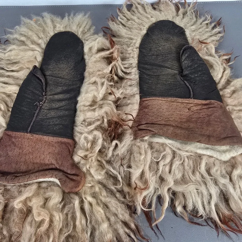 Vintage Shaggy Long Hair Sheepskin Leather Winter/Trapper Mittens Brown Tan Fur